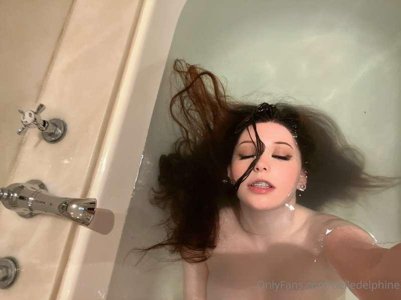 belledelphine image #0
