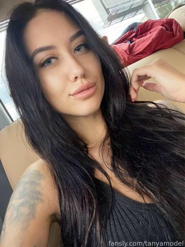 Selfie time 😇