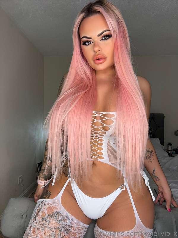 Available for video dick rates ALL day 😈💦 DM me xox