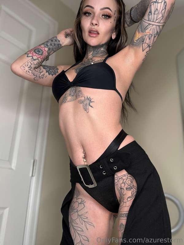 Text me, byeee🥱