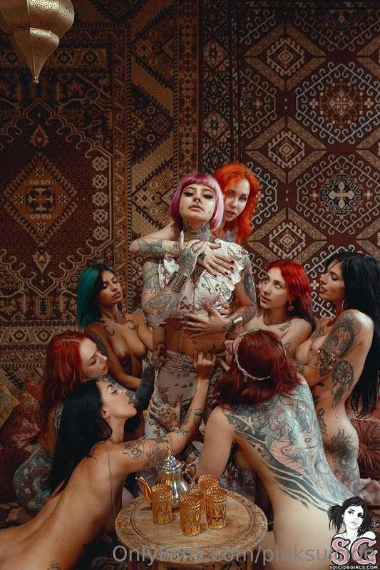 ~BIG SPOILER~
•THREE WISHES•
-3 Months @suicidegirls ⏰️
Here..