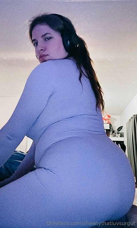 shawtythatluvsurgut image #1