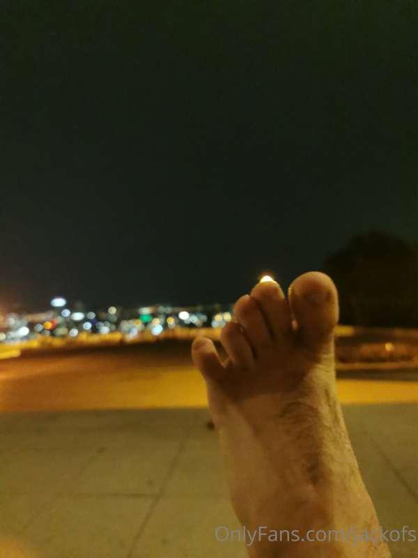 Mon pied et Montréal 😍