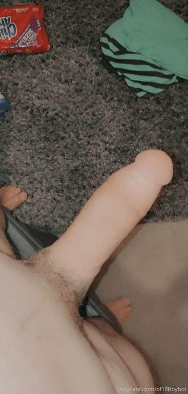 johnnyboyy2002 image #3