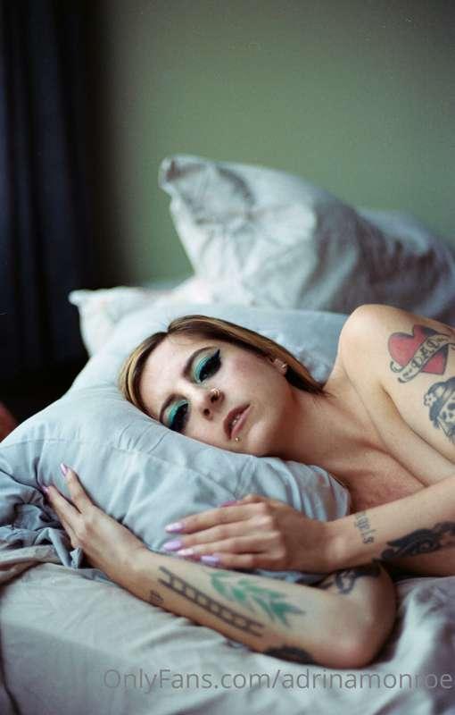 adrinamonroe image #3