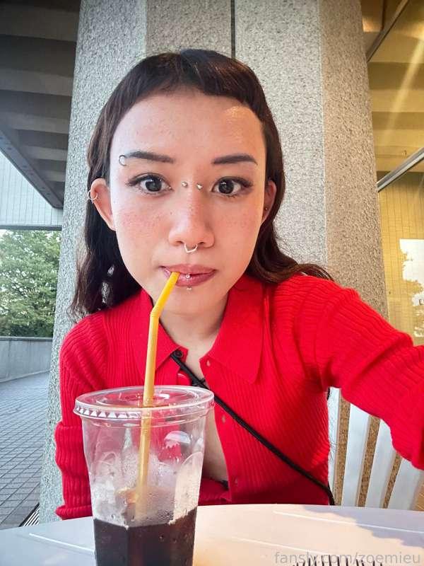 zoemieu image #2