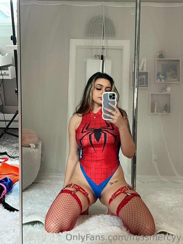 Spiderman showed up looking like this ...wyd?