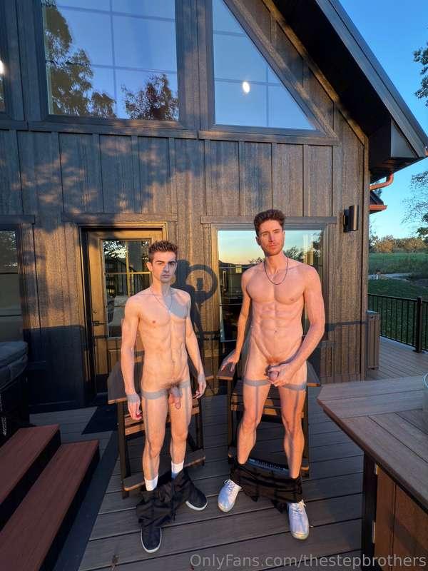 When Big Bro said ‘Let’s catch the sunset,’ I didn’t think h..