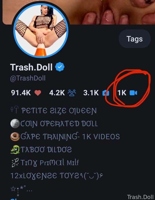 A raffle for 1000 videos!? holy shit ! 
SEND 15$ on ANY PINNED POST to put your name in the raffle jar to unlock them ALL 

I can’t believe I have over 1000 videos of me stretching my bootyhole!! Damn it’s been a journey . Four years ago I couldn’t even IMAGINE putting anything in the back door now it’s literally all I want! My booty can take way more than my pussy can. Some times using my pussy actually hurts to take a whole lot . And I’ll end up with my stomach hurting for days after .   (probably because I have so many tummy issues but that’s not important  I guess?) 

#fyp #petite #skinny #milf #sizequeen #anal #gape #pussy #cunt #cum #tattoos #hentai #fantasydildo #taboodildo #dildo #pawg #extreme #freak    
