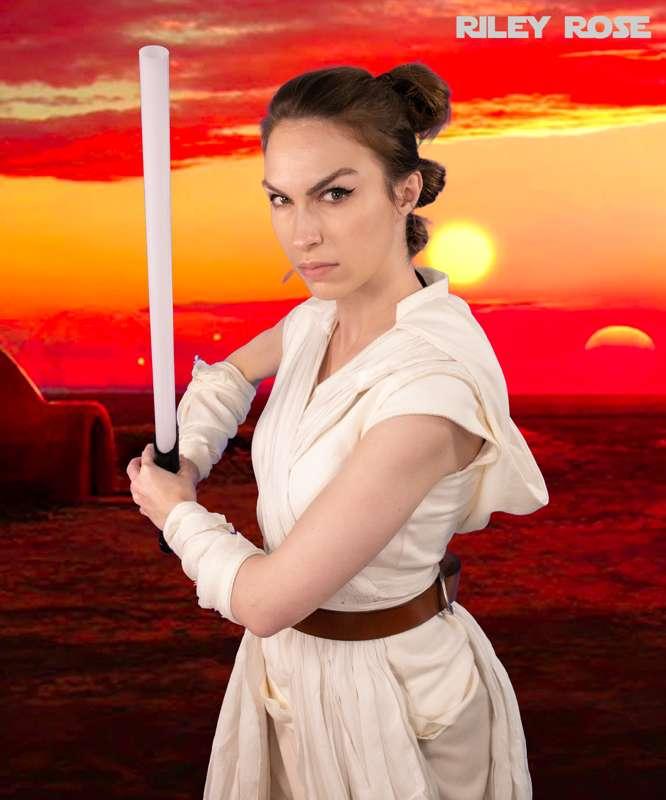 Be With Me (Star Wars: Rey COSPLAY)