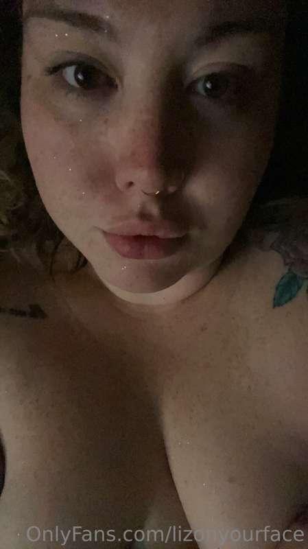 He left his cum in me, it’s only fair I left glitter all ove..