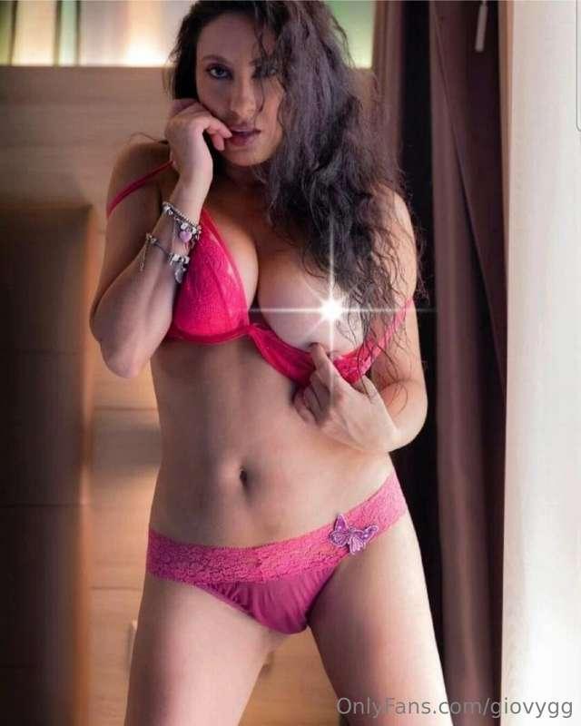 Buon San Valentino ❤️💝💋
video e set in pvt 😜🥵