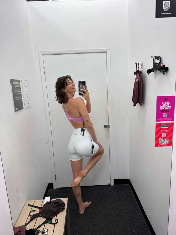 I went back & got this workout outfit & im so keen for my ne..