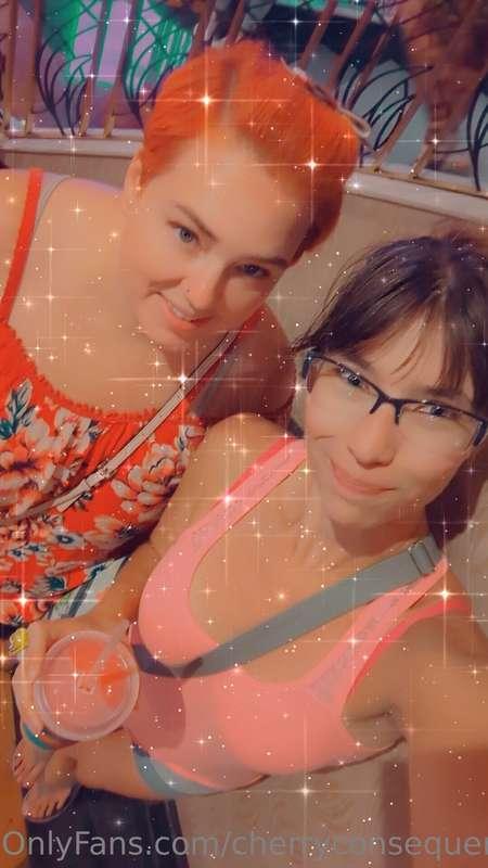 If you guessed @garnetxero you are a smart cookie 🍪😉 Only a ..