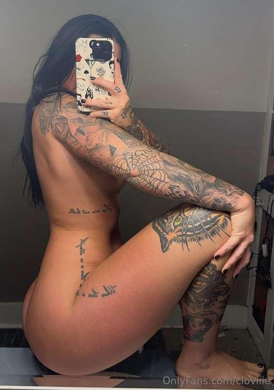1 or 2? 🤤