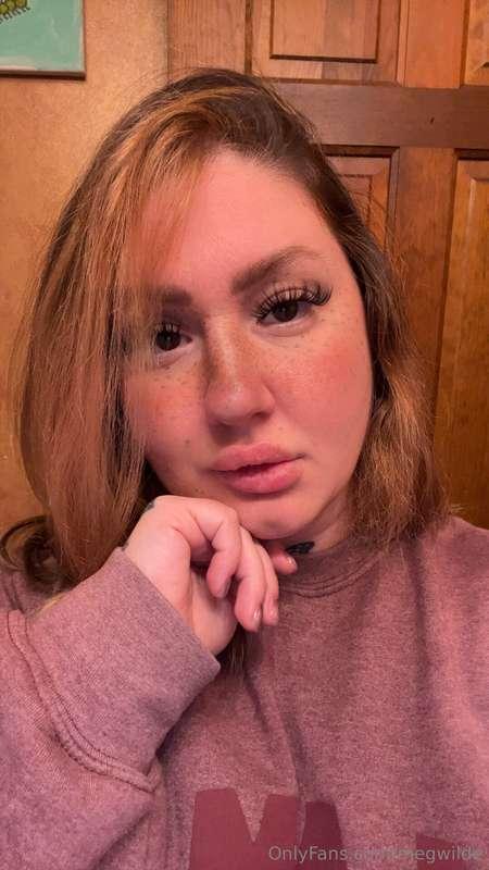 Feeling cute might delete later 🤭