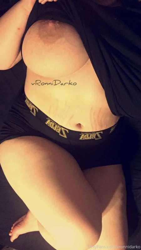 vronnidarko image #6
