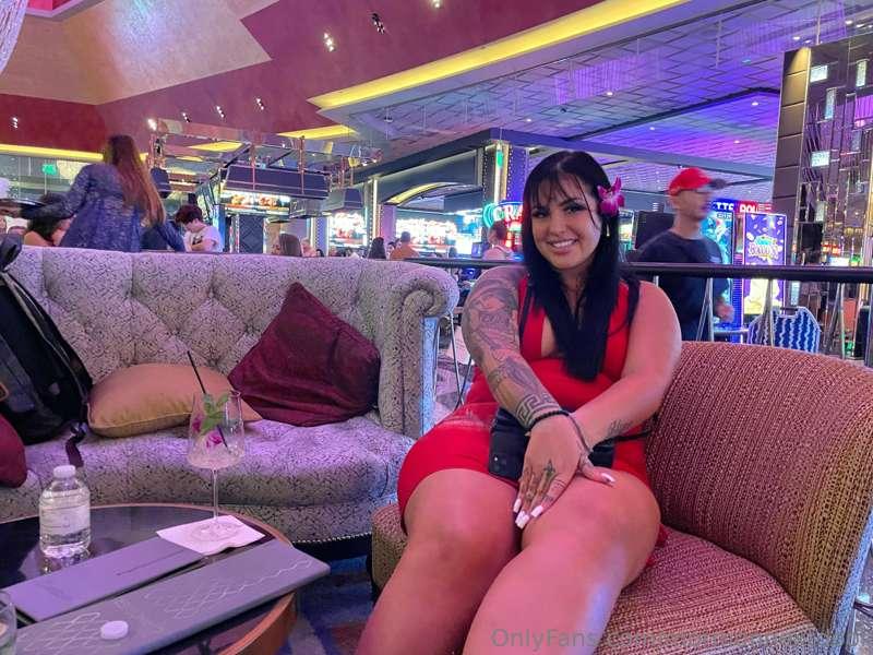 Can't wait for you all to see my vegas vlogg. I shared soo m..