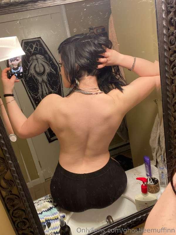 Blew it out at a show, lifted on it too. Aaaaaaaaaaa. 