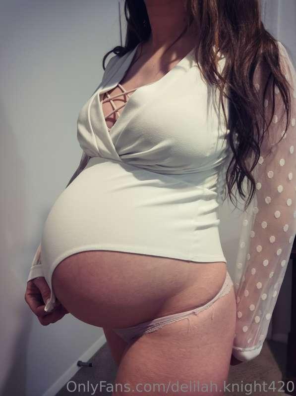 It's supposed to go over my vag, not bellybutton 😜