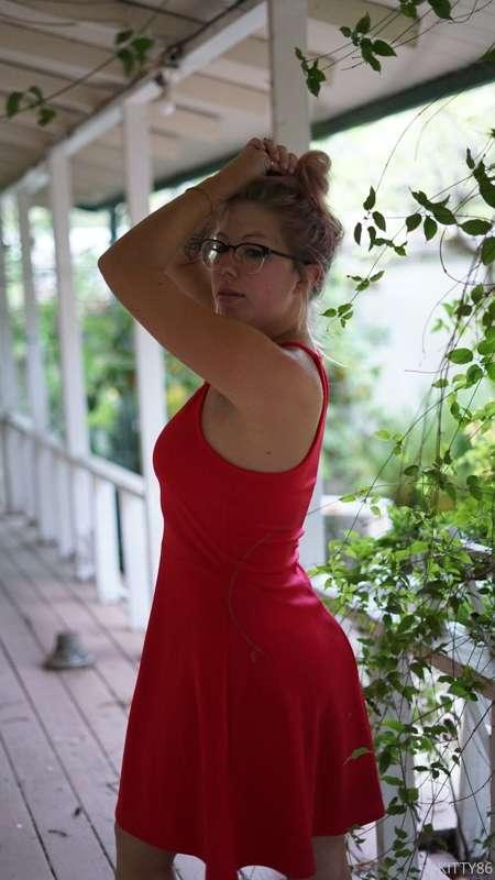 Lil free unedited booty set from last summer 💦