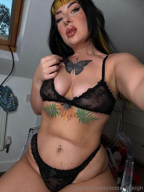 xostevieleigh image #2