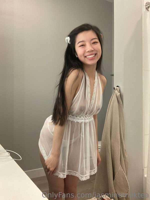 definitely sent the first picture to your inboxes, but i thi..