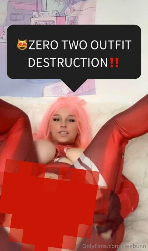 I'm so horny today...I can't help but tear thru this suit, s..