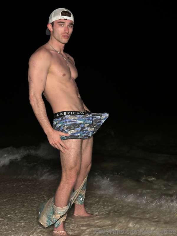 I’m the kind of man who looks like sin and fucks like your f..