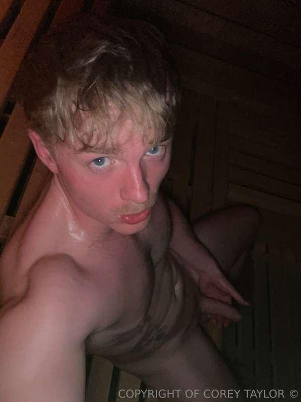 Got sweaty in the sauna 😈