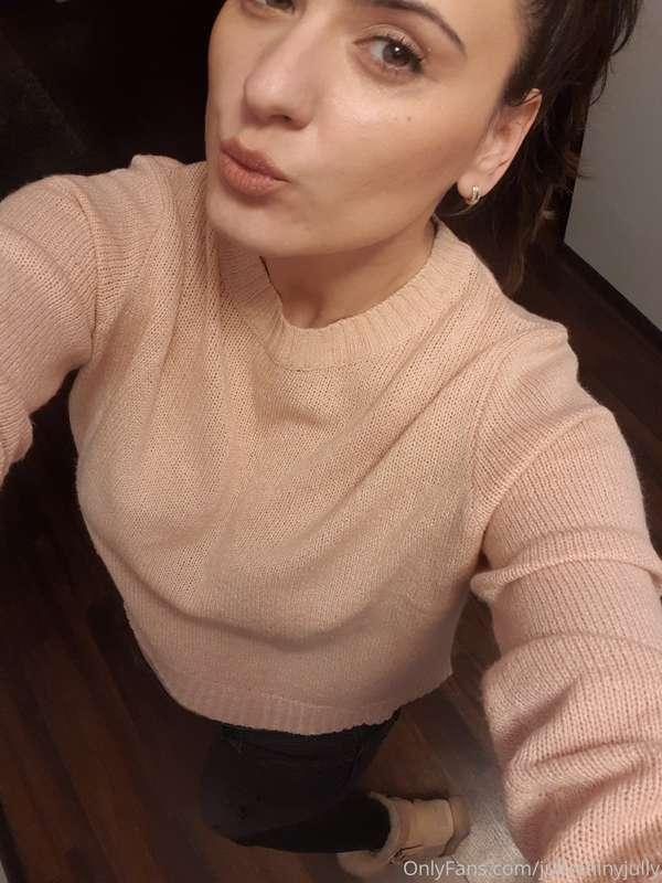 Muahhhh 💋💋

Wish u a good weekend 🤗🤗