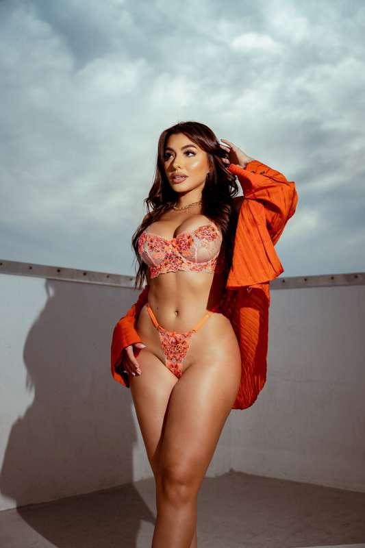 this needs no caption 🥰😘