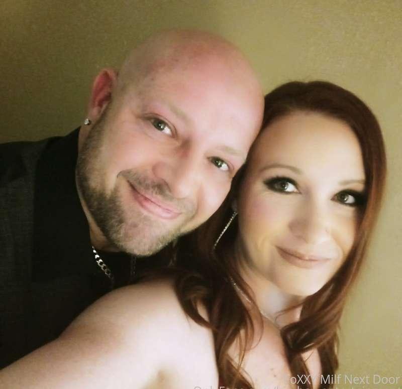 Check out my new swinger friends!  @sexy-hott-wife-vip and @..