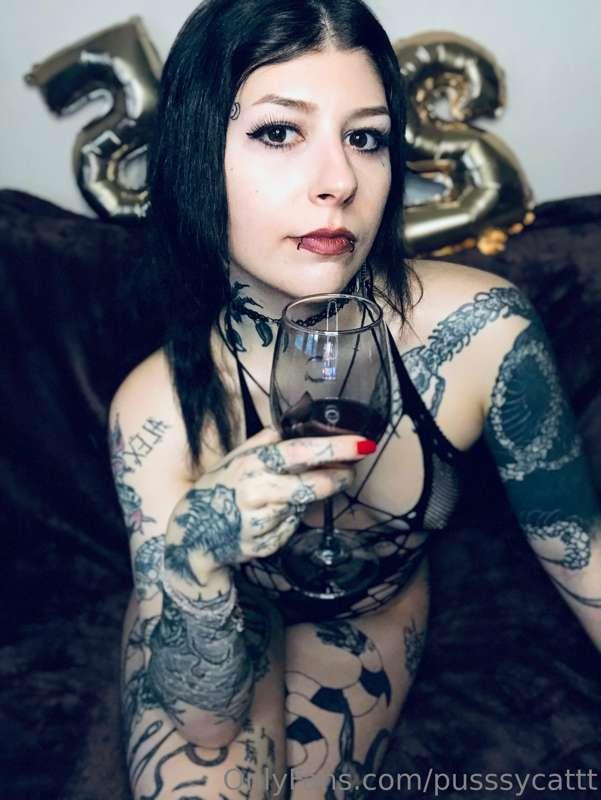 joannewinters2 image #0