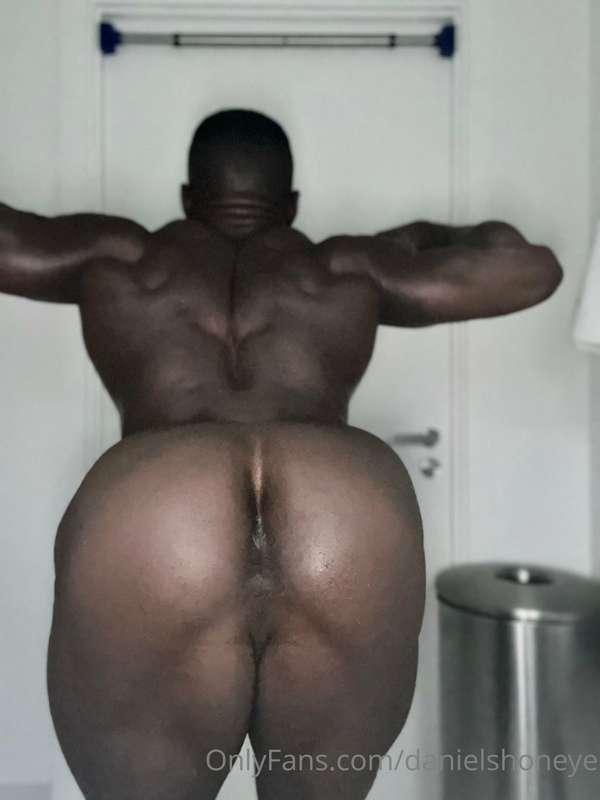 1,2 or 3? Taken today! 🍩🔥👀