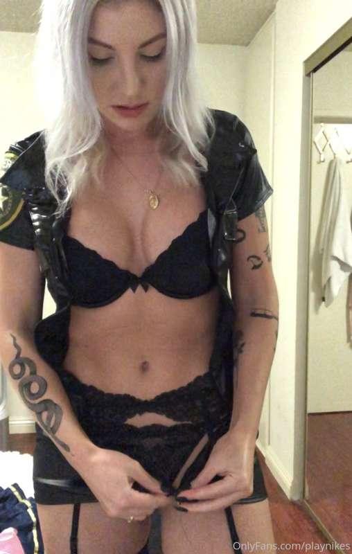 sending out a 5 min video of me trying on my old slutty hall..