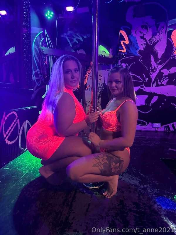 Can we ride your pole? 🍆😈 @ellamurphy5