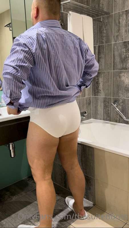 thesuitedboss image #1