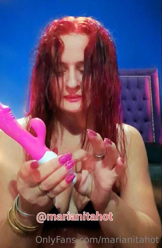 I am a very hot Latina. Do you want to see me use this toy a..