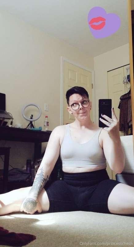 Mums doing her stretches Dont forget to stay hydrated!  Pay ..