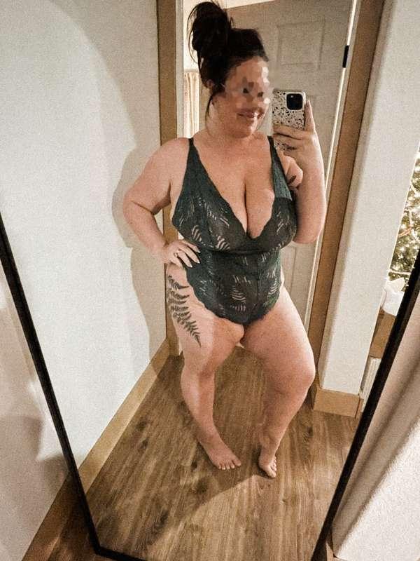 Does this lingerie make my boobs look big?
