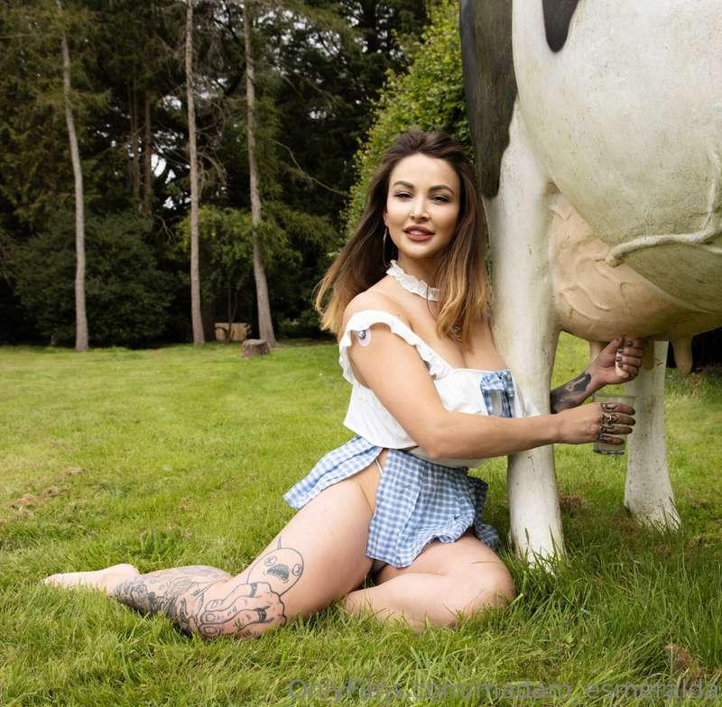 Milking is my speciality …. If you earned it …. 🥛 