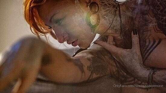 Yeah;)... I'm still here...💦✨ One nice oil and shine picture..