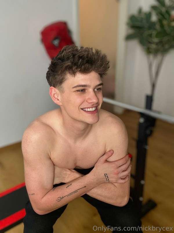 nickbrycex main image