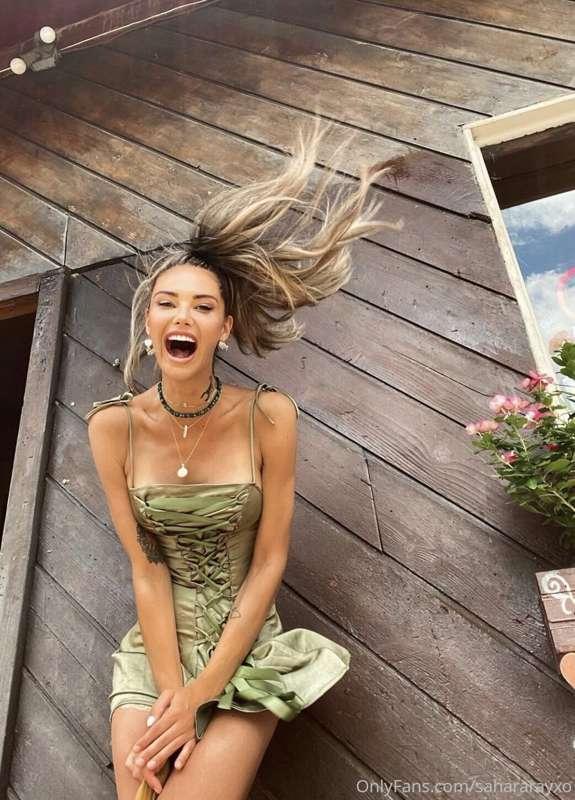 🧚🏼🤍