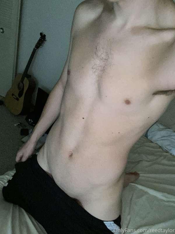 dylanmoorex image #1