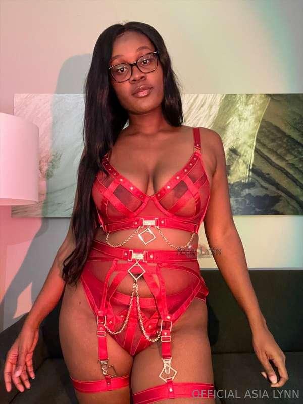 # be my next obsessive slut 😌
@xasialynnx