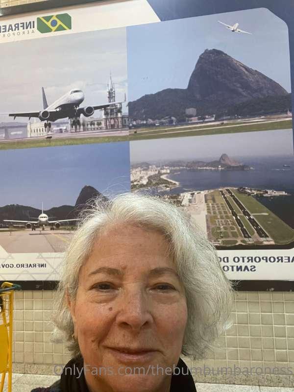 thebumbumbaroness image #1