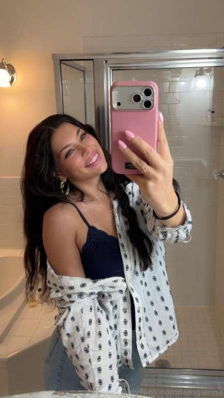 Cute distraction unlocked 🙈