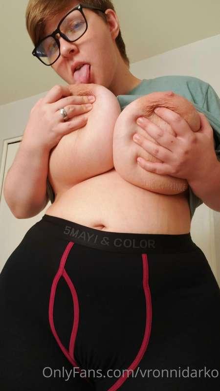 thecurvyprince image #0